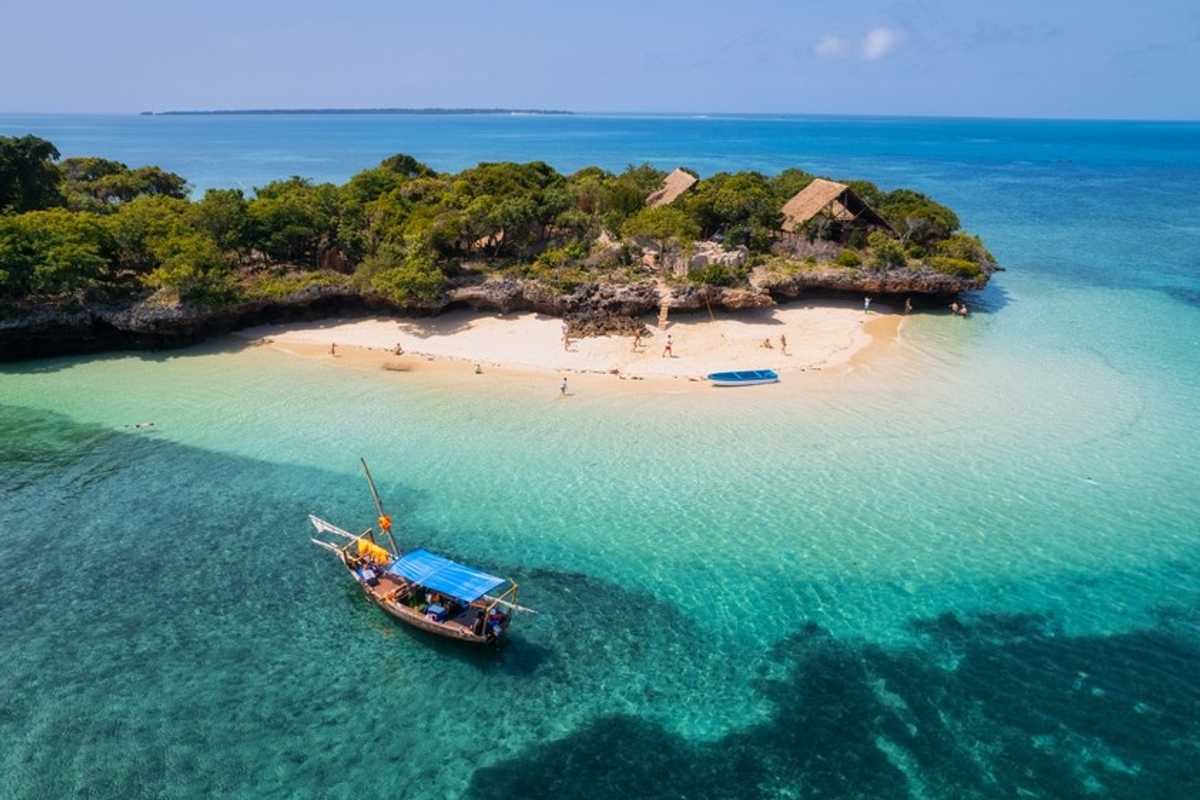 Top travel trends for UAE residents in August